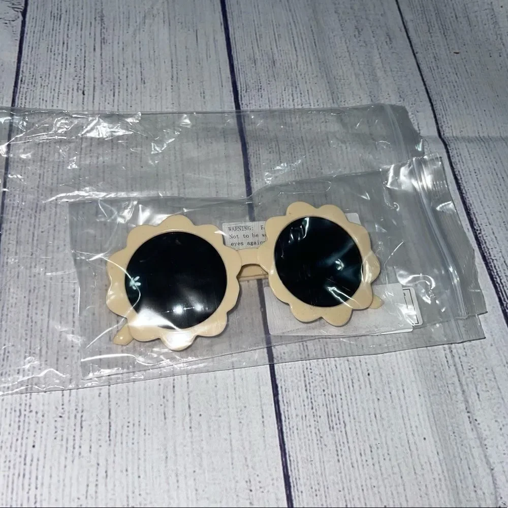 Girls Flower Design Fashion Sunglasses